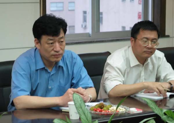 点击新窗口打开大图